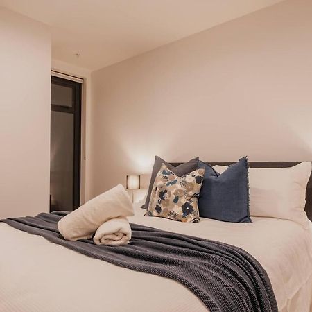 Serene Spaces On Tuam - 2 Bedroom Apartment Christchurch Extérieur photo