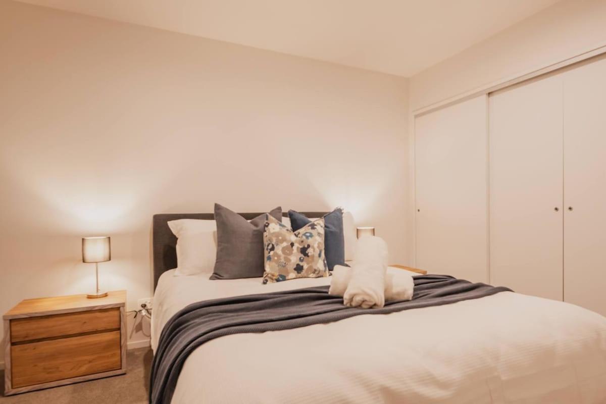 Serene Spaces On Tuam - 2 Bedroom Apartment Christchurch Extérieur photo