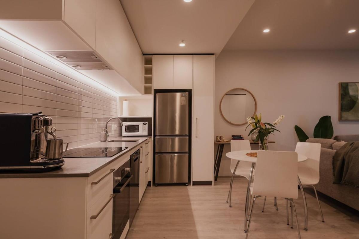 Serene Spaces On Tuam - 2 Bedroom Apartment Christchurch Extérieur photo